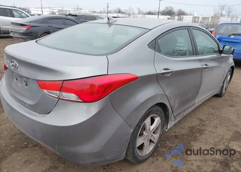 2012 Hyundai Elantra Gls (Ulsan Plant) z USA, uszkodzony, nr VIN KMHDH4AE7CU363917